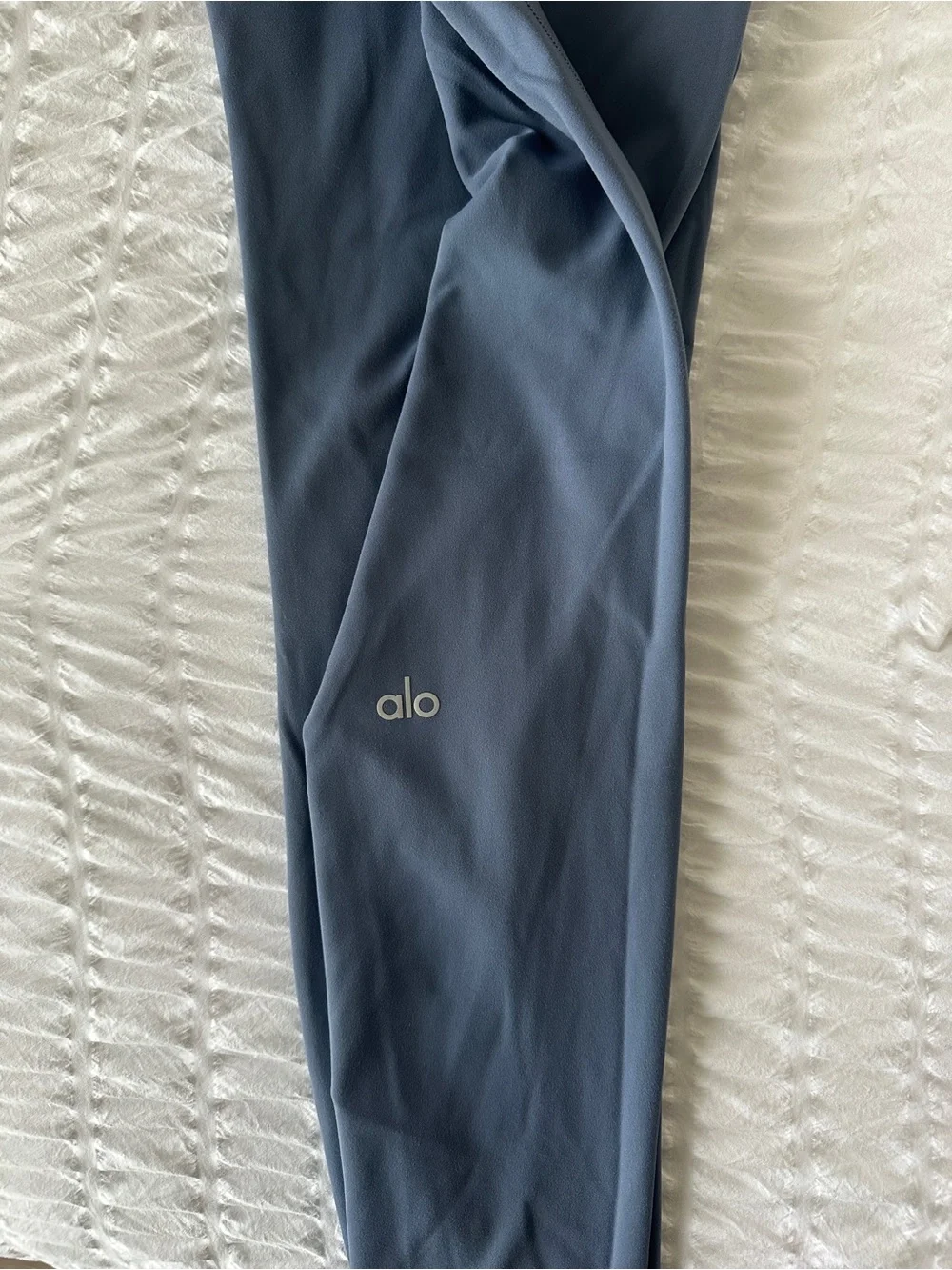 Alo Leggings